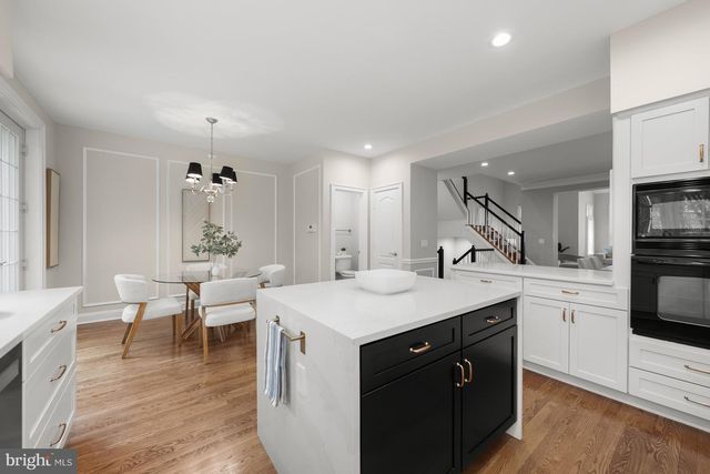 4050 MANSION DR NW, Washington, DC 20007
