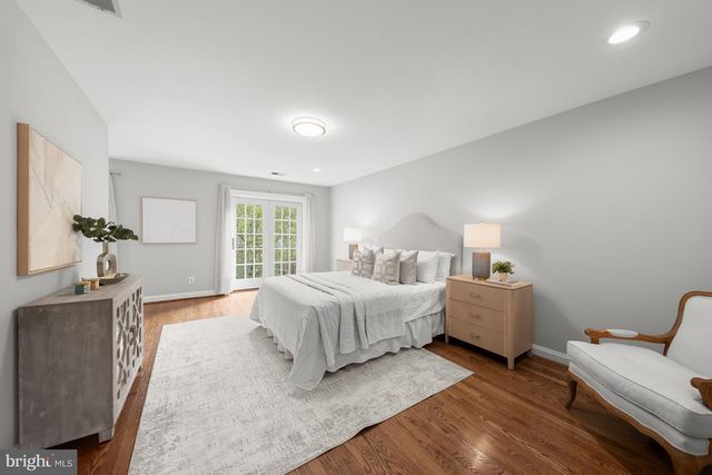 4050 MANSION DR NW, Washington, DC 20007