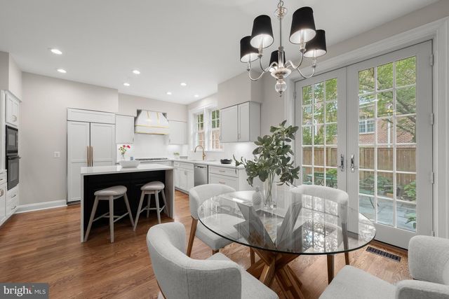 4050 MANSION DR NW, Washington, DC 20007