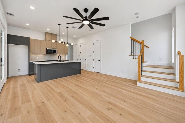 4425 Aledo Street A-B, Houston, TX 77051