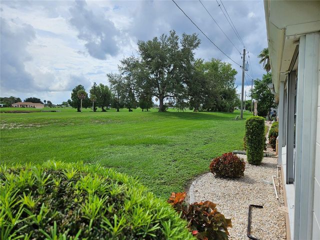 1505 N PEBBLE BEACH BOULEVARD, Sun City Center, FL 33573