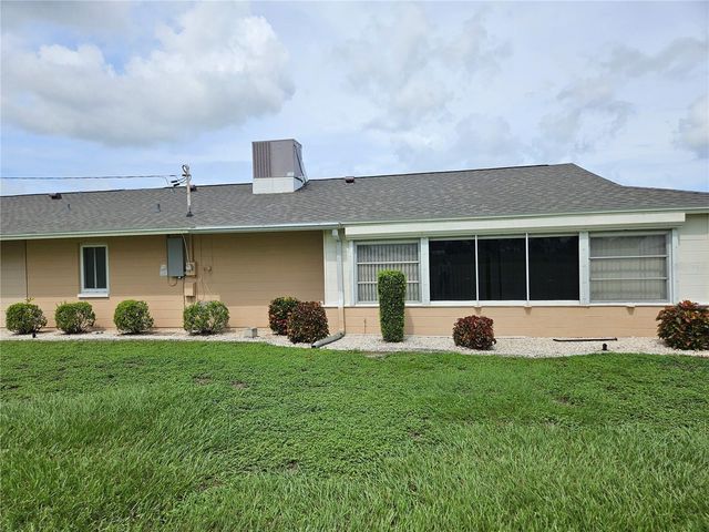 1505 N PEBBLE BEACH BOULEVARD, Sun City Center, FL 33573