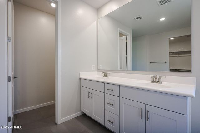 40666 W CRANE Drive, Maricopa, AZ 85138