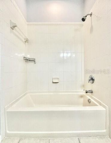 4129 VIA PIEDRA CIRCLE 9-103, Sarasota, FL 34233