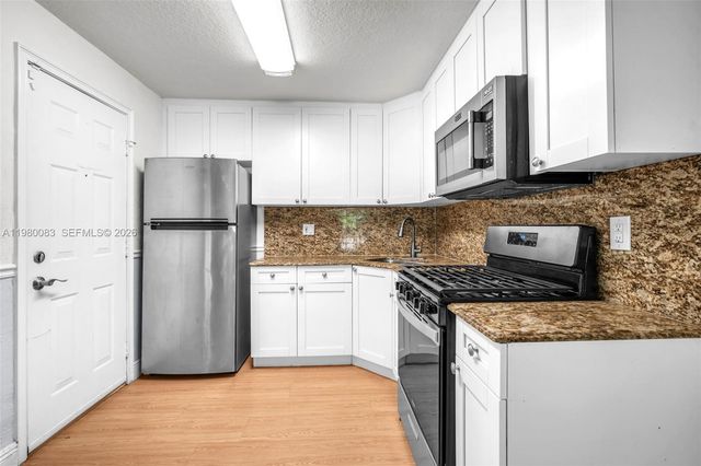 3245 Virginia St 1, Miami, FL 33133