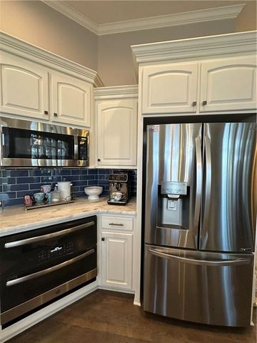 3918 N 108th Terrace, Piper, KS 66109