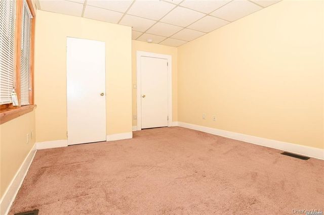 53 Thorman Avenue 2L, Hicksville, NY 11801