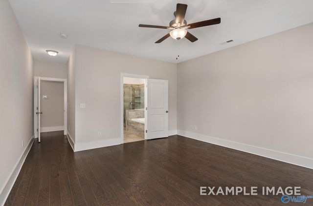 20886 English Ivy Lane, Athens, AL 35611