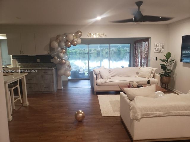 2111 Waylife Court, Alva, FL 33920