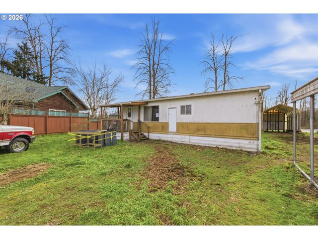 2080 HARBOR Dr, Springfield, OR 97477