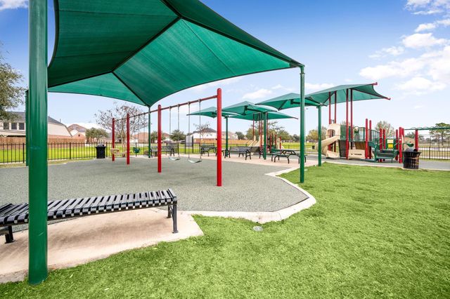 8315 Chicory Drive, Baytown, TX 77521