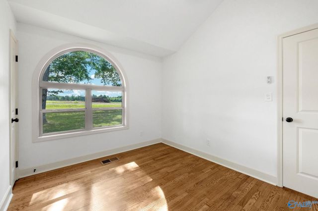 15897 Zehner Road, Athens, AL 35611