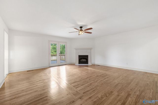 15897 Zehner Road, Athens, AL 35611
