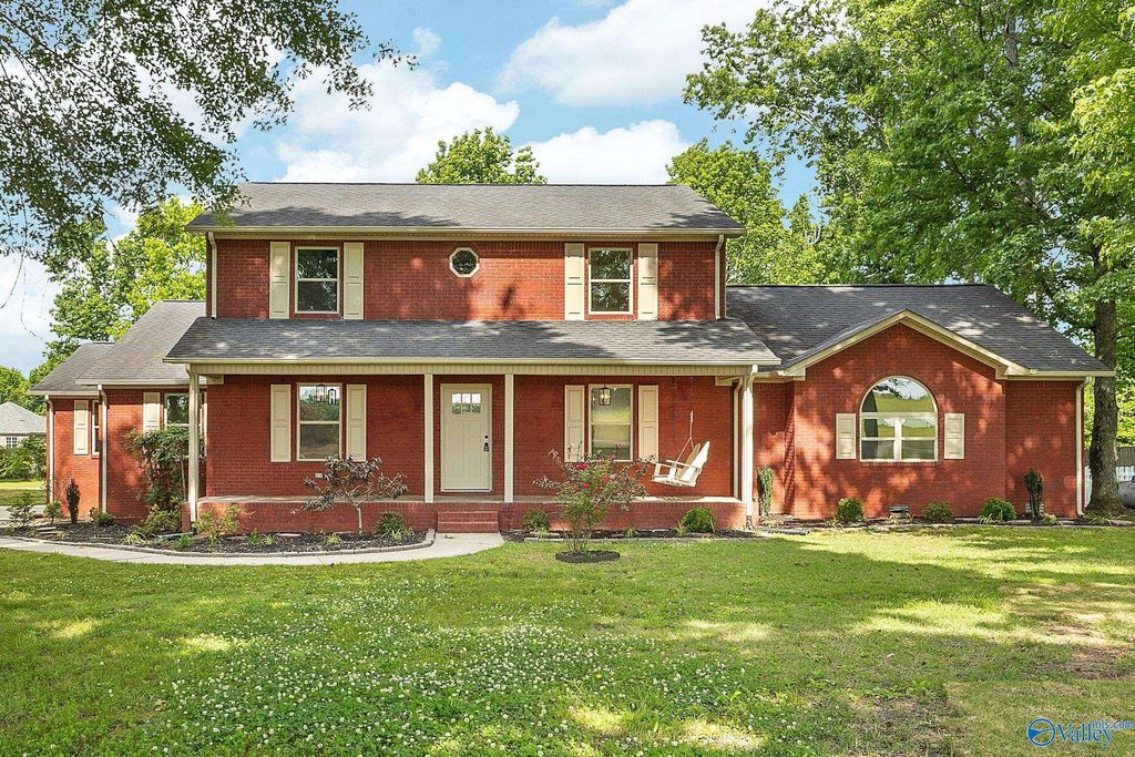 15897 Zehner Road, Athens, AL 35611