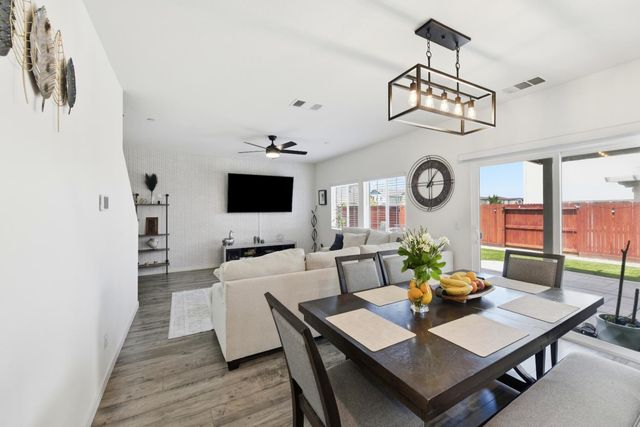4001 Trailblazer Loop, Roseville, CA 95747