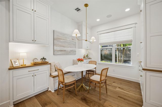 2031 Sheridan Street A, Houston, TX 77030