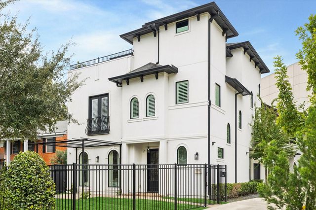 2031 Sheridan Street A, Houston, TX 77030