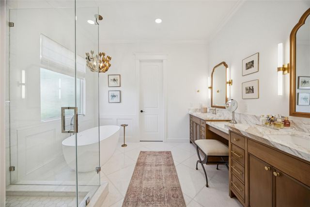 2031 Sheridan Street A, Houston, TX 77030