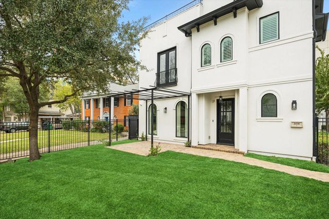 2031 Sheridan Street A, Houston, TX 77030