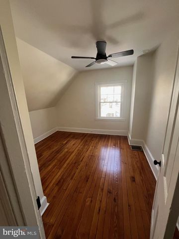 107 UPLAND TER, Bala Cynwyd, PA 19004