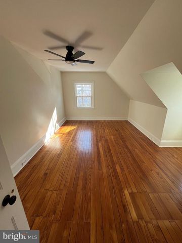 107 UPLAND TER, Bala Cynwyd, PA 19004