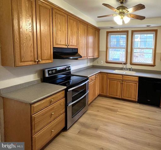 107 UPLAND TER, Bala Cynwyd, PA 19004