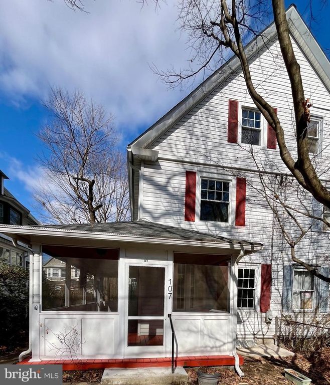 107 UPLAND TER, Bala Cynwyd, PA 19004