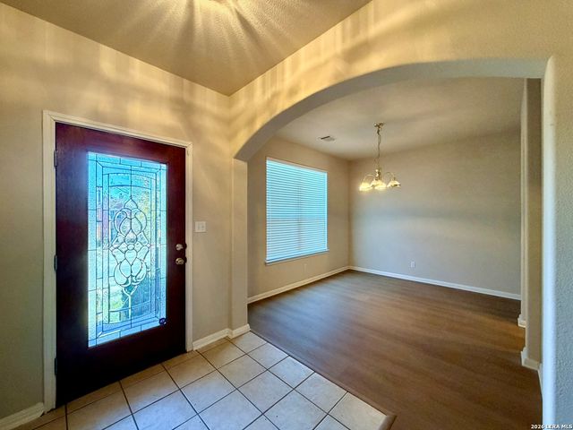 1218 knights cross, San Antonio, TX 78258