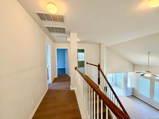 1218 knights cross, San Antonio, TX 78258