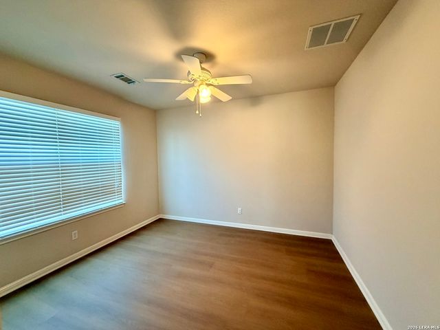 1218 knights cross, San Antonio, TX 78258