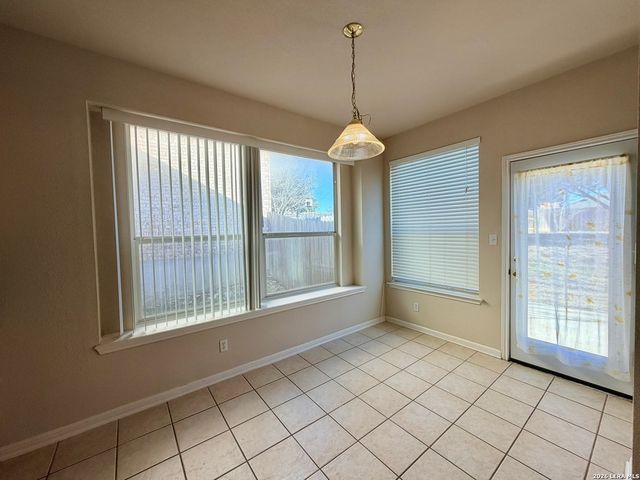 1218 knights cross, San Antonio, TX 78258