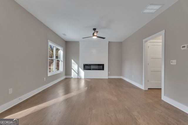 125 Seymour Place, Fayetteville, GA 30214