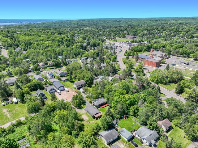 128 Hubbell Street, Duluth, MN 55803