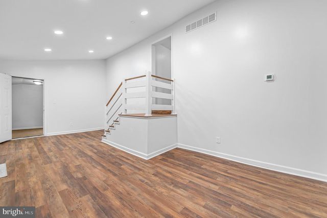 1402 VALLEY RD, Coatesville, PA 19320