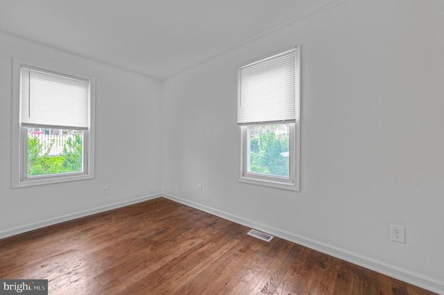 1402 VALLEY RD, Coatesville, PA 19320