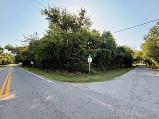 Main, Dougherty, OK 73032