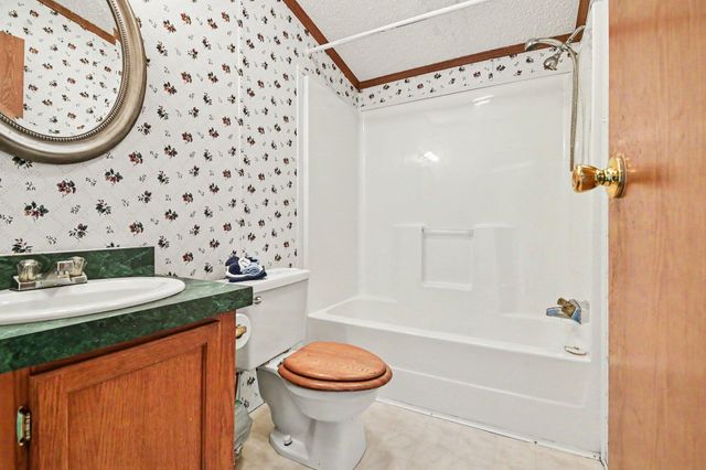 11644 E Hillis Road, Ferris Twp, MI 48877