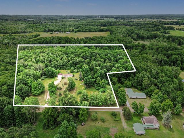 11644 E Hillis Road, Ferris Twp, MI 48877