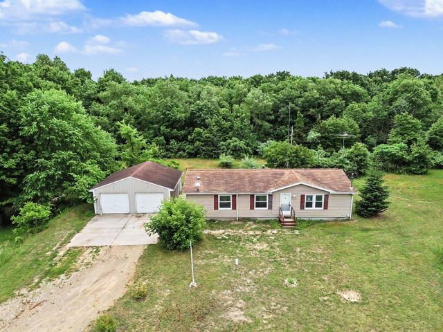11644 E Hillis Road, Ferris Twp, MI 48877