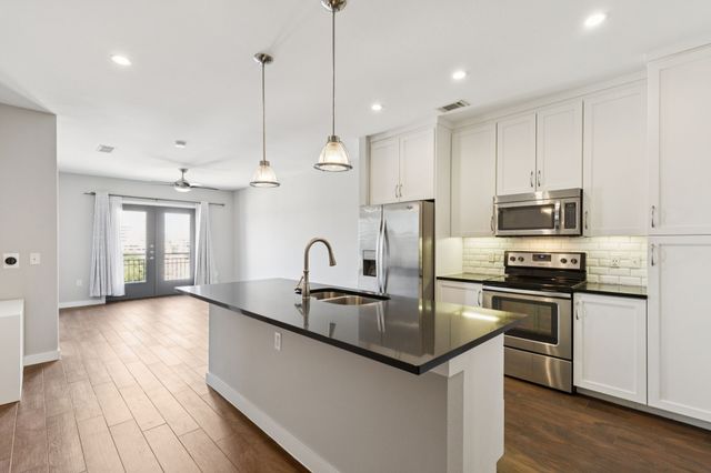 5609 Smu Boulevard 505, Dallas, TX 75206