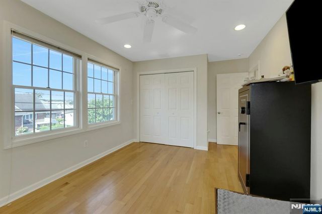 375 Sanford Avenue, Lyndhurst, NJ 07071