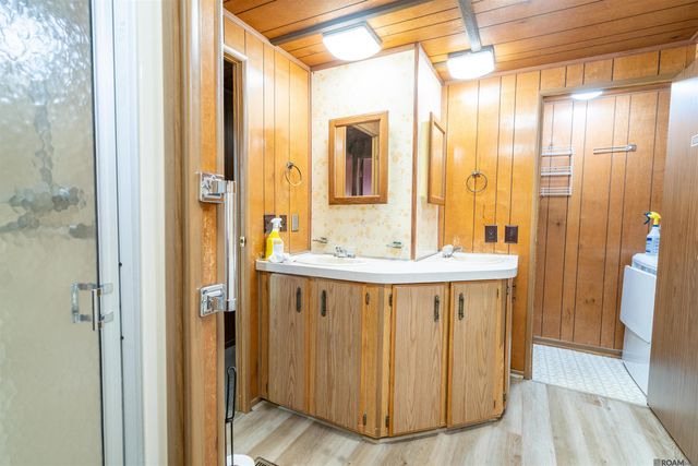 10657 Peairs Rd, Zachary, LA 70791