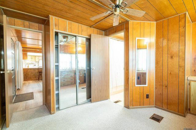 10657 Peairs Rd, Zachary, LA 70791