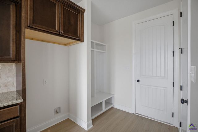 202 Farmland Circle, Perry, GA 31069