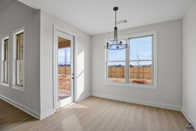 202 Farmland Circle, Perry, GA 31069