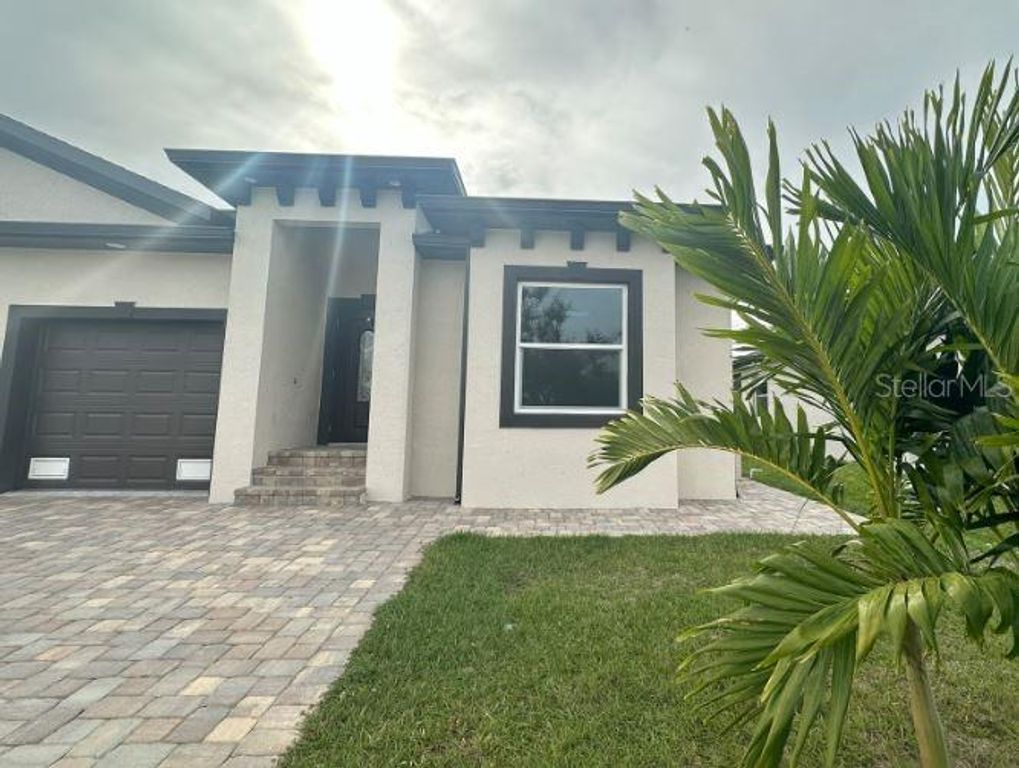 55 BOUNDARY BOULEVARD A, Rotonda West, FL 33947