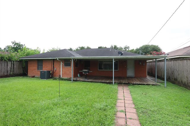 4018 Nenana Drive, Houston, TX 77025