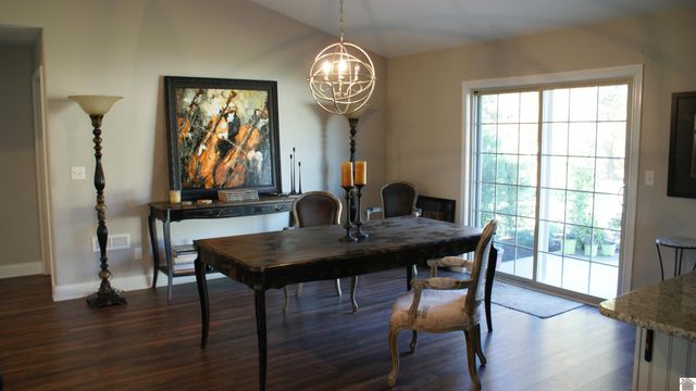 2314 Deerfield Run, Murray, KY 42071