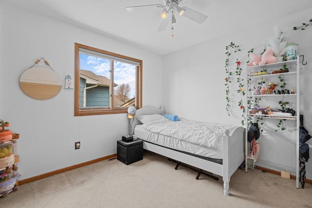 6709 110th Avenue N, Champlin, MN 55316