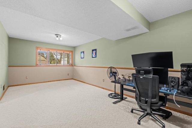 6709 110th Avenue N, Champlin, MN 55316